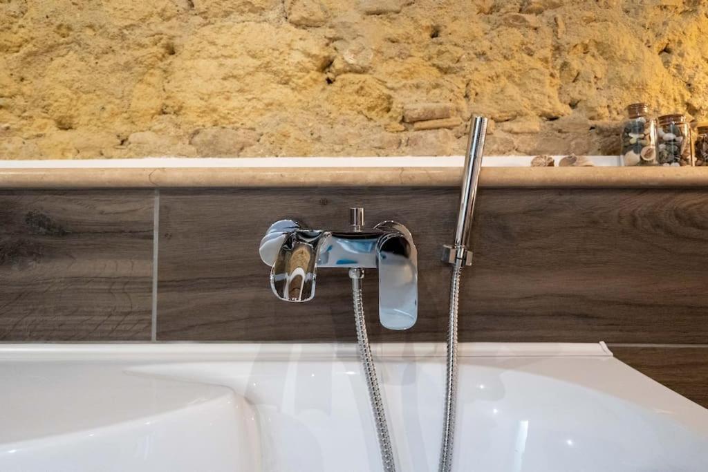 Appartement L'Antica Voltina à Nettuno Extérieur photo